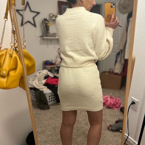 Matching Set | Small - Picture 2 of 6